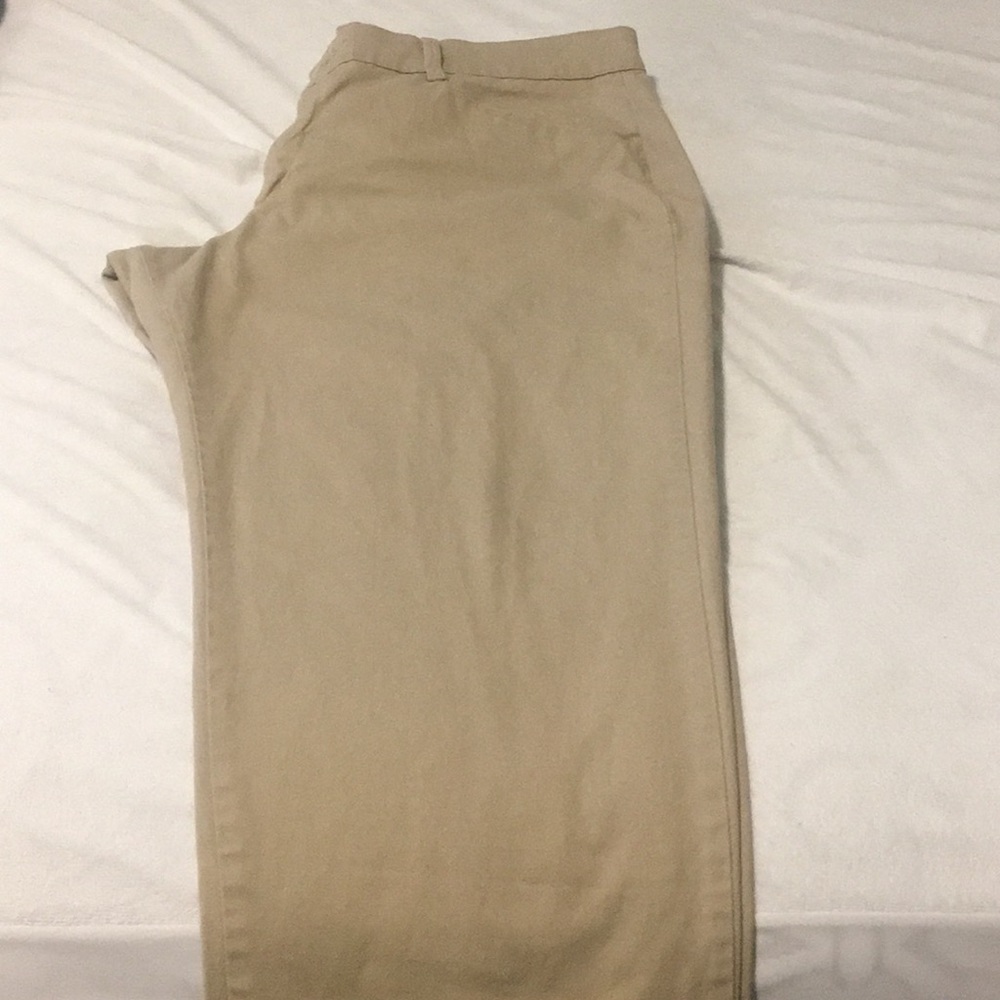 Lee Relaxed Fit Khakis